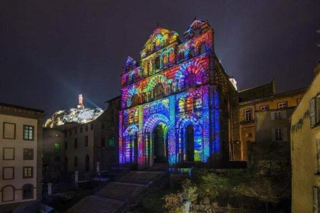 Logis Du Chandelier Le Puy-en-Velay Exterior photo